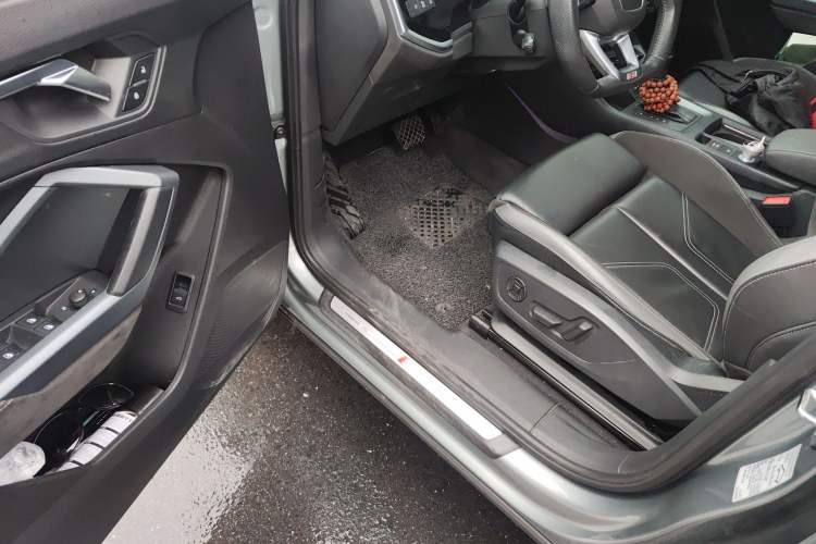 Used Audi Q3 2020 40 TFSI Fashion Dynamic Model