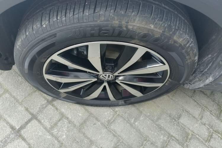 Used Volkswagen T-ROC 2018 280TSI DSG Two-Wheel-Drive Comfort Version China V Standard Left Front Wheel Hub