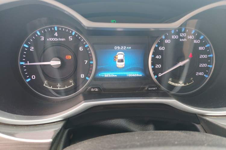 Used Geely Auto Emgrand 2017 Sedan Million Edition 1.5L Manual Luxury Model Odometer Close Up