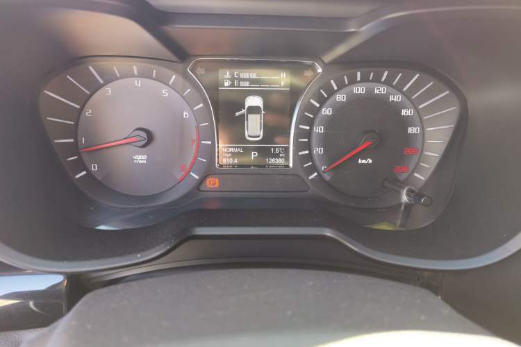 Used GAC Trumpchi GS4 2017 235T G-DCT Two-Wheel Drive Luxury Edition