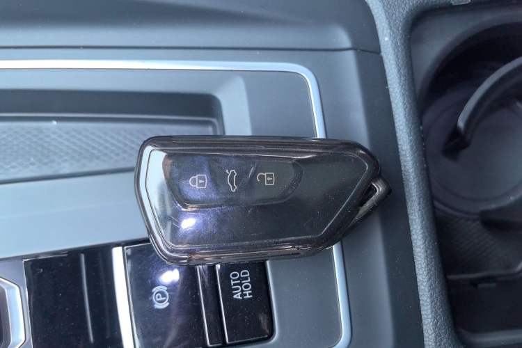 Used Volkswagen Golf 2021 280TSI DSG Pro Vehicle Key