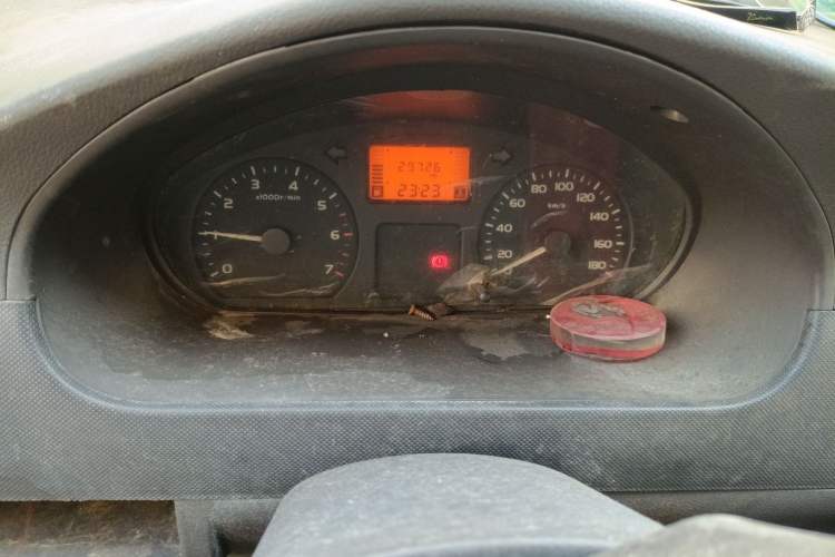 Used Wuling Rongguang 2011 1.2L Base Version