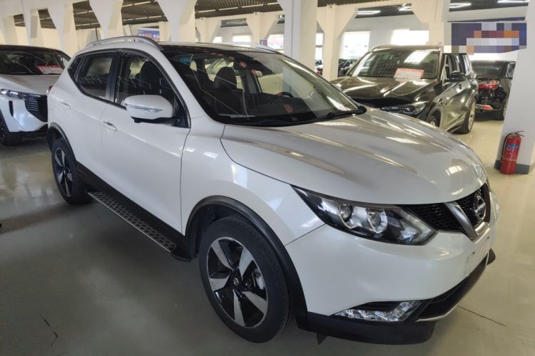 Used Nissan Qashqai 2016 2.0L CVT Luxury Edition
