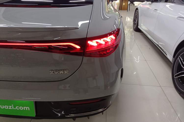 Used Mercedes-Benz EQE 2022 350 Pioneer Edition
