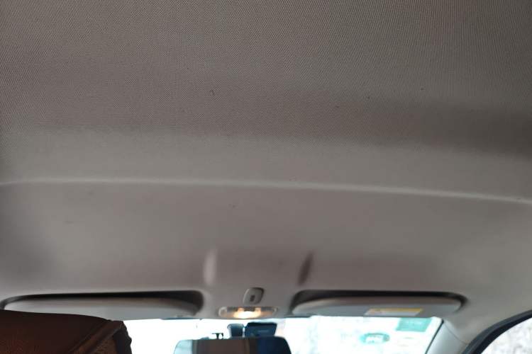 Used Citroen C3-XR 2015 1.6L Automatic Pioneer Model
