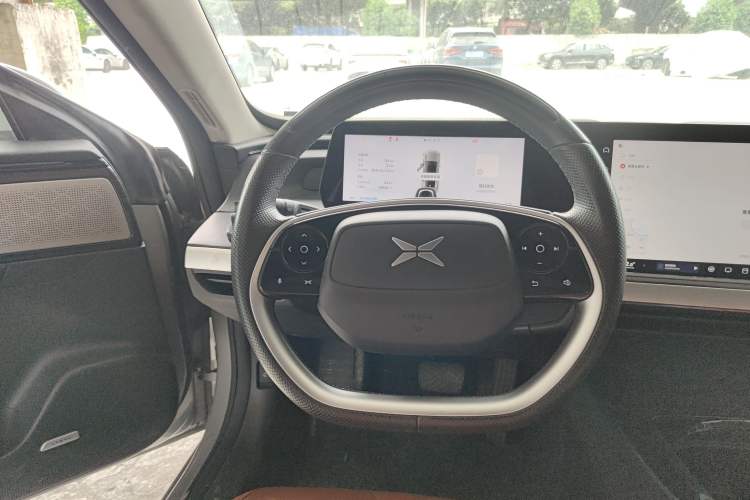 Used XPeng P7 2022 480 Standard Range Smart Drive Edition
