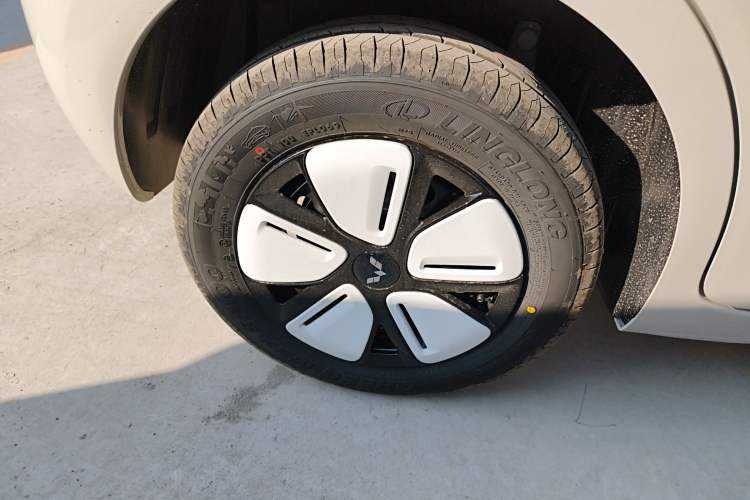 Used Wuling Hongguang MINIEV 2025 Four-Door Version Advanced Edition