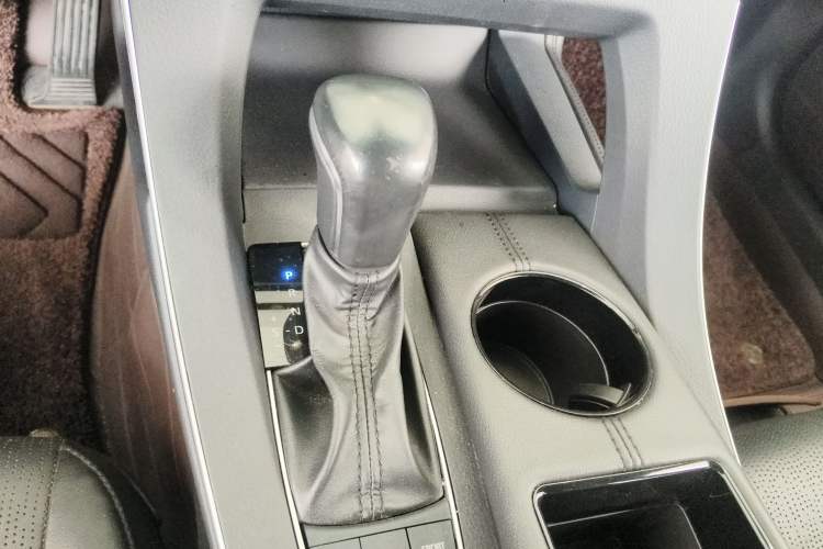 Used Toyota Avalon 2021 2.5L Luxury Edition
