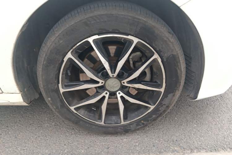 Used BYD Song MAX 2017 1.5T Automatic Smart Connect Elite 7-Seater