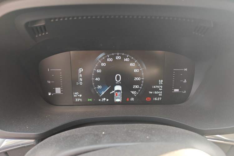 Used Volvo XC60 2019 T5 4x4 Smart Edition China V Standard