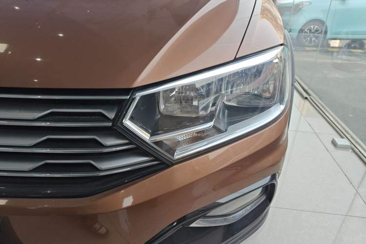 Used Volkswagen C-TREK 2017 1.6L Automatic Comfort Model
