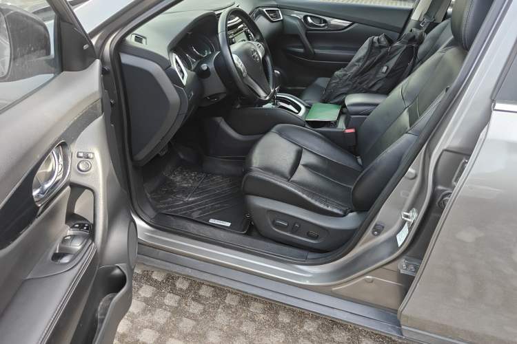 Used Nissan X-Trail 2014 2.5L CVT Luxury Edition 4WD