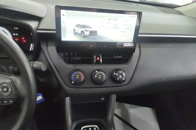 Used Toyota Corolla Cross 2023 2.0L Pioneer Edition