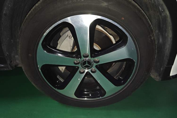 Used Mercedes-Benz GLC 2018 GLC 260 4MATIC Luxury Model