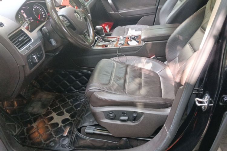 Used Volkswagen Touareg 2015 3.0 TDI Diesel Standard Model