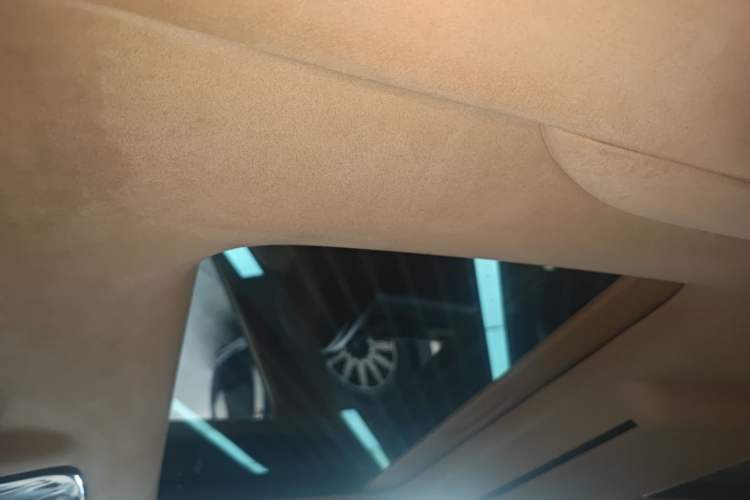 Used VOYAH Dream 2024 PHEV Ultra-Long Range Flagship Edition Headliner