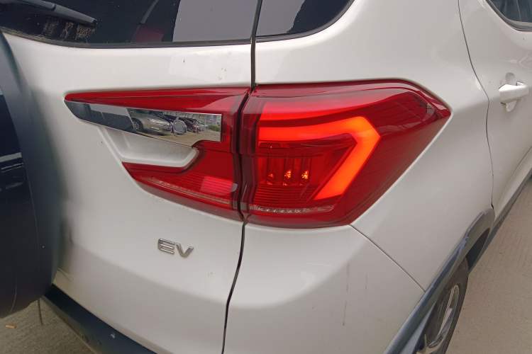 Used BYD Yuan New Energy 2019 EV535 High-Energy Leading Edition