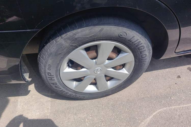 Used Nissan Sunny 2015 1.5XE Manual Comfort Edition Right Rear Wheel Hub