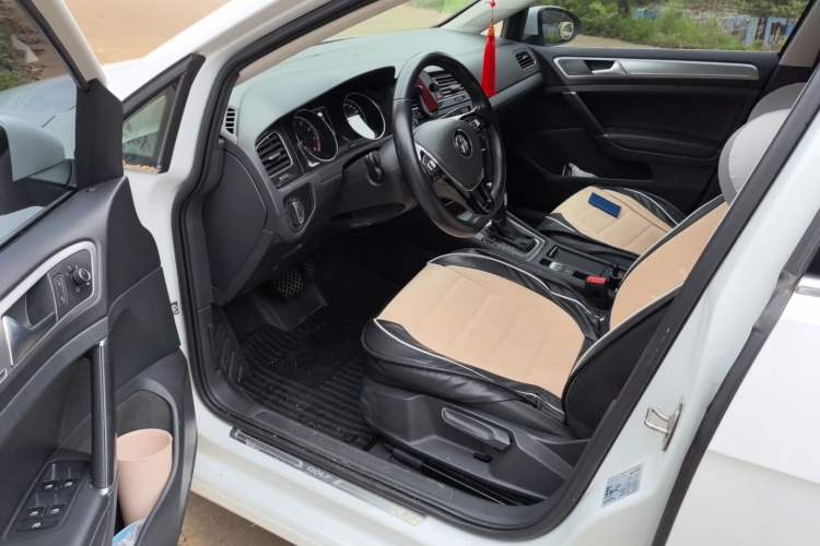 Used Volkswagen Golf 2019 280TSI DSG Comfort Version China VI Standard