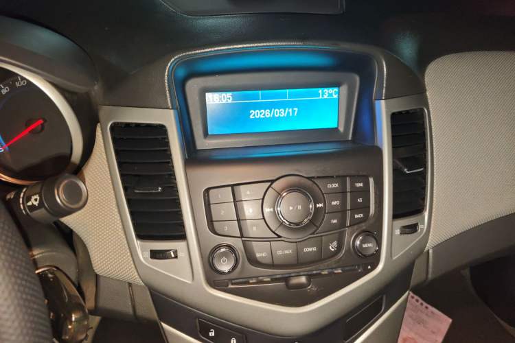 Used Chevrolet Cruze 2011 1.8L SE Automatic
