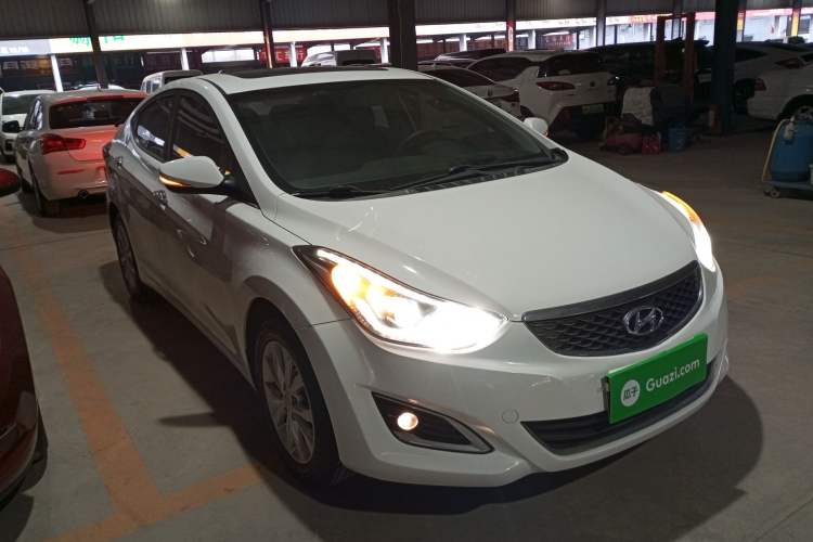 Used Hyundai Elantra (5th Generation / Langdong) 2016 1.6L Automatic Prestige Model
