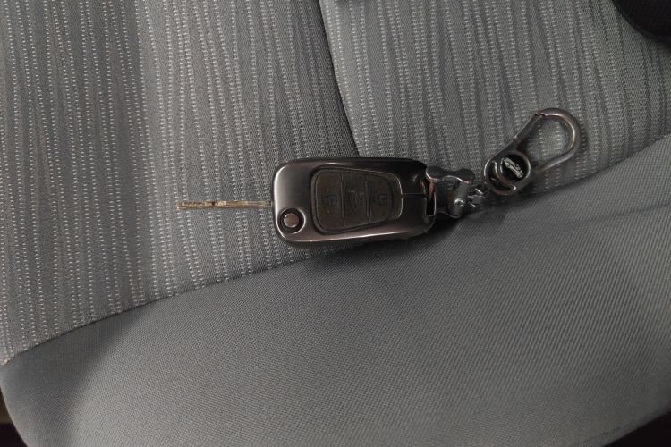 Used Hyundai Verna (older generation) 2016 1.4L Manual Smart GLS Trim