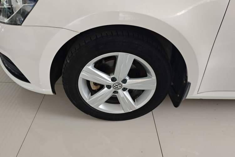 Used Volkswagen Lavida 2017 1.6L Automatic Fashion Edition
