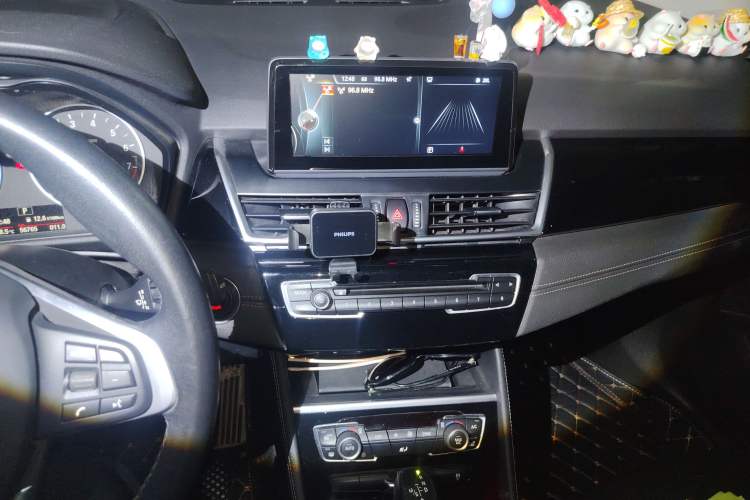 Used BMW 2 Series Active Tourer 2016 218i Sports Design Package Audio And AC Panel