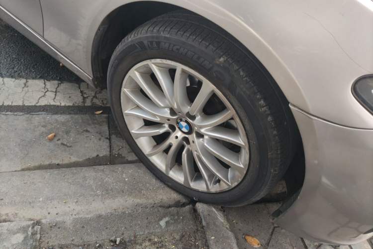 Used BMW 5 Series 2014 525Li Luxury Design Package