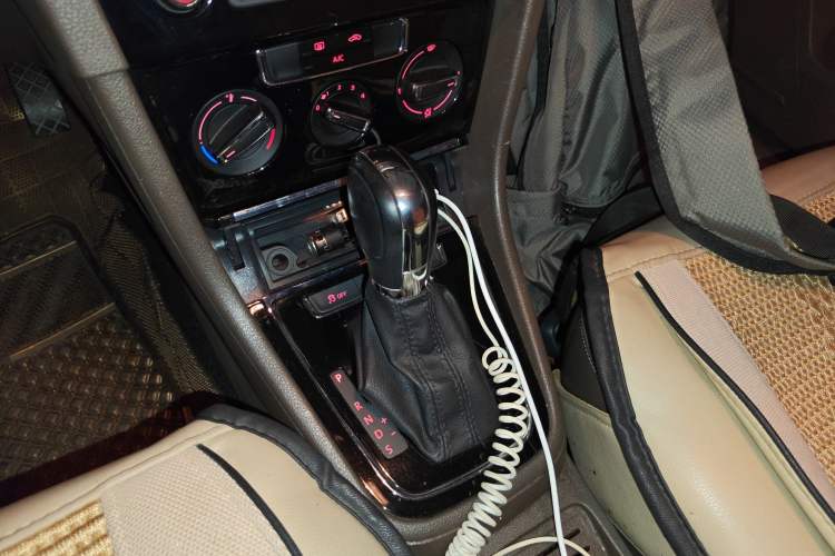 Used Volkswagen Bora 2014 1.6L Automatic Comfort Model