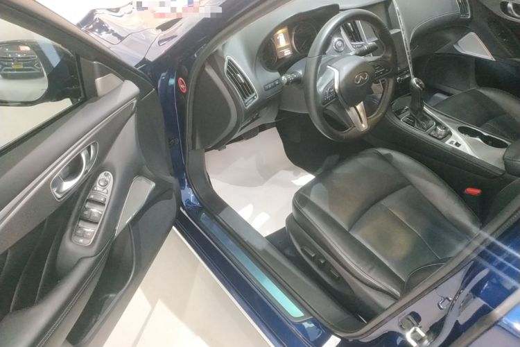 Used Infiniti Q50L 2018 2.0T Enjoyment Version China VI Standard
