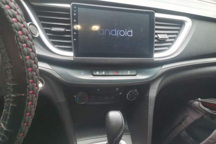 Used Buick GT 2018 18T Automatic Elite Model Audio And AC Panel