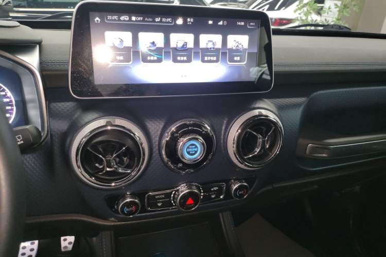 Used BAIC Off-Road BJ40 2021 2.0D Automatic Four-Wheel Drive Blade Hero Edition Adventurer Type
