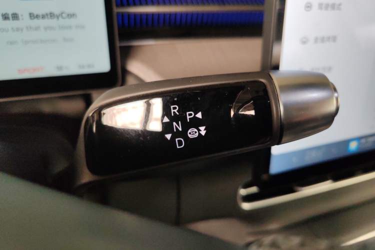 Used XPeng G6 2025 625 Long-Range Max Flagship Edition
