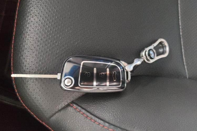 Used Geely Auto Vision 2016 1.5L Manual Happiness Edition