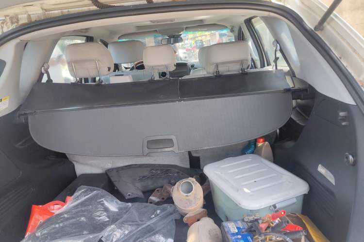 Used Luxgen Great 7 SUV 2015 2.2T Two-Wheel-Drive ZhiZun Version Trunk