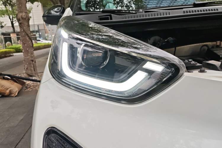 Used Chery Little Ant 2024 321km - Only Love Edition Right Front Headlight