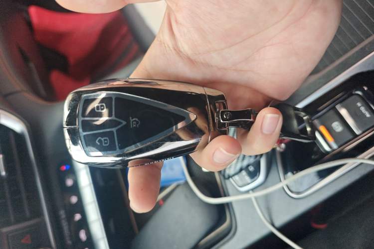 Used Changan UNI-T 2022 1.5T Prestige Version