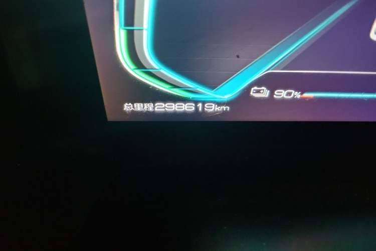 Used BYD e2 2021 Comfort Model Odometer Close Up