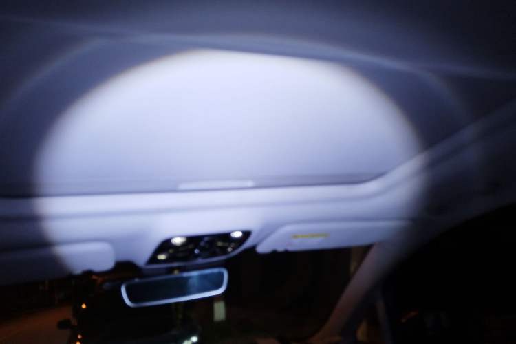 Used Roewe iMAX8 2021 400TGI Supreme Series Prestige Edition