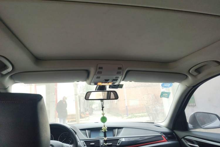 Used BMW X1 2014 sDrive18i Fashion Model
