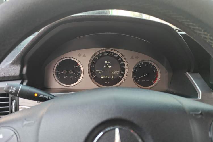 Used Mercedes-Benz GLK-Class 2011 GLK 300 4MATIC Fashion Model Instrument Cluster