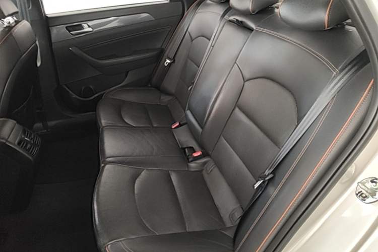 Used Hyundai Sonata 2015 1.6T GX Comfort Model
