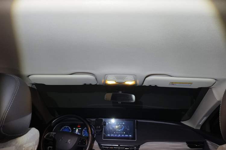 Used Hongqi E-QM5 2023 620km PLUS Headliner