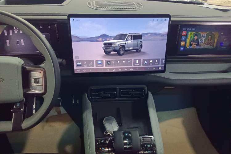 Used Formula Leopard 5 2025 TianShen Intelligent Driving Ultra Edition Audio And AC Panel