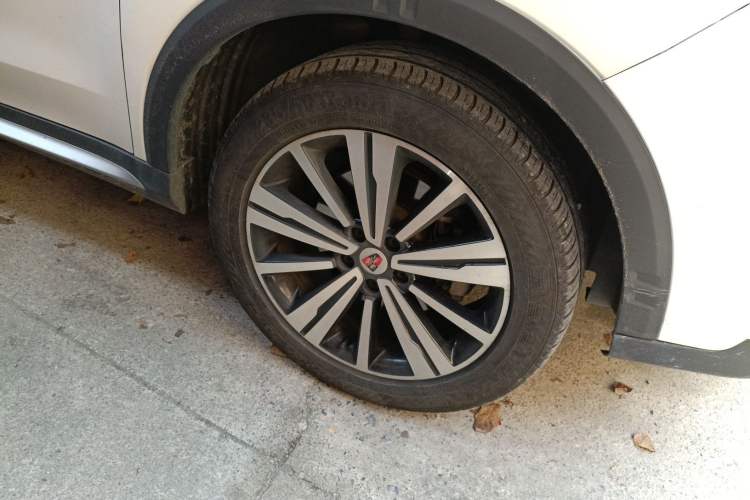 Used Roewe RX5 2019 20T Two-Wheel Drive Automatic 4G Connected Platinum Edition
