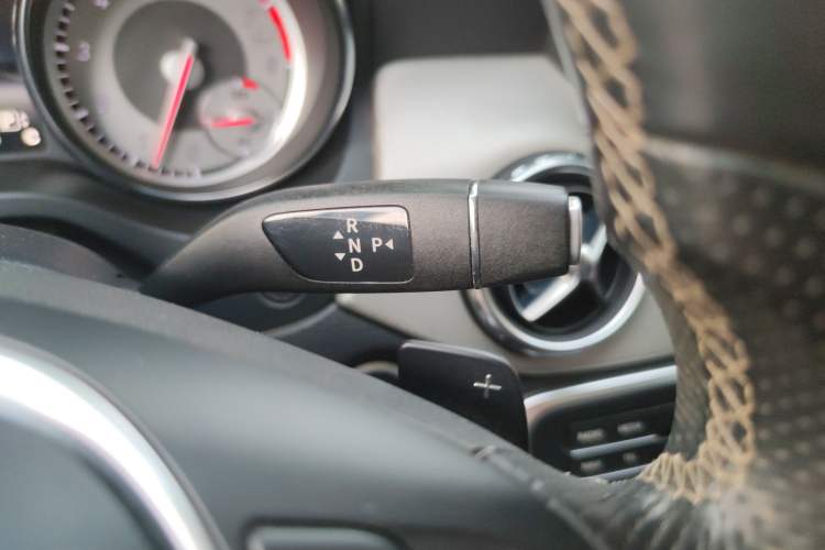 Used Mercedes-Benz GLA 2016 GLA 200 Fashion Model