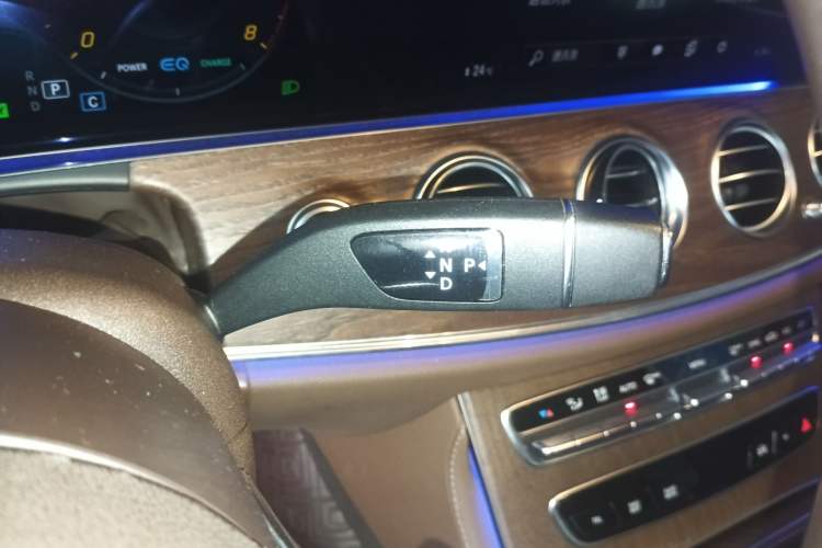 Used Mercedes-Benz E-Class 2021 E 260 L