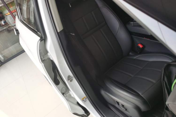 Used Land Rover Range Evoque 2022 Facelifted Aurora L 249 PS R-Dynamic Luxury Edition
