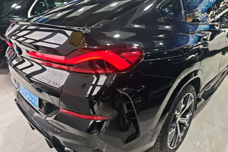 Used BMW X6 2022 Second Facelift xDrive40i M Sport Package